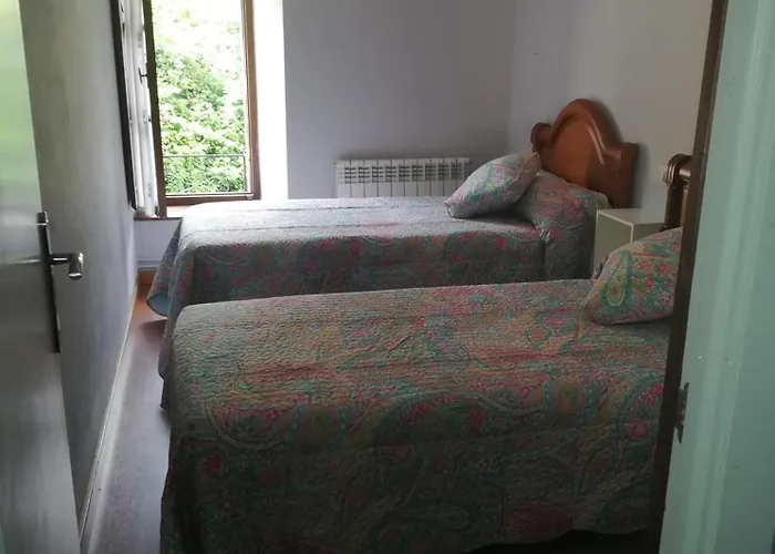 Amada Sara Poo (Cabrales)